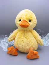 Load image into Gallery viewer, Mallory Duckling