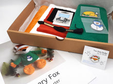 Load image into Gallery viewer, Avery Fox Kit